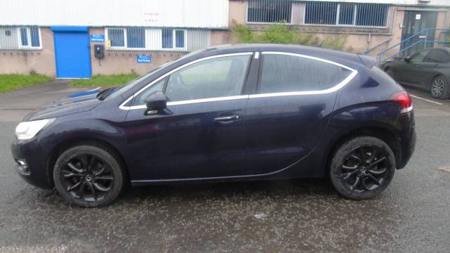 Ds Ds 4 2.0 BlueHDi Prestige 5dr Hatchback Diesel Blue