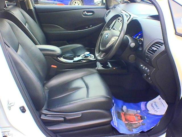 2016 Nissan Leaf 0.0 80kW Tekna 30kWh 5dr Auto