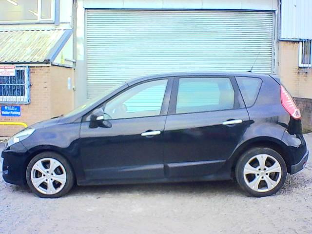 Renault Scenic 1.5 dCi 110 Dynamique TomTom 5dr MPV Diesel Black