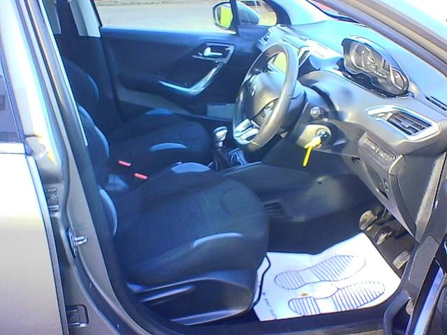 2012 Peugeot 208 1.4 HDi Allure 5dr