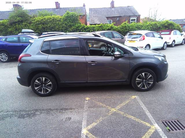 2016 Peugeot 2008 1.2 PureTech Allure 5dr