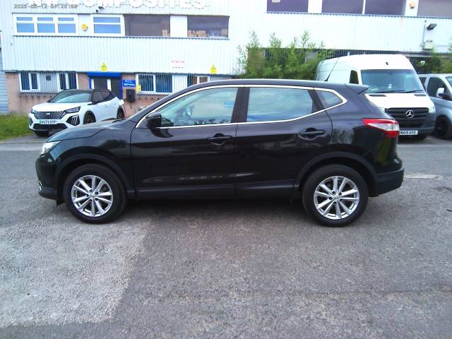 Nissan Qashqai 1.2 DiG-T Acenta [Smart Vision Pack] 5dr Hatchback Petrol Black