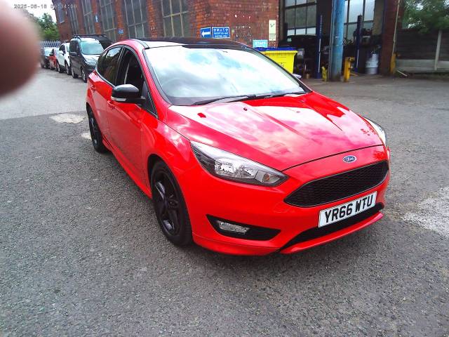 2016 Ford Focus 1.5 EcoBoost 182 Zetec S Red 5dr