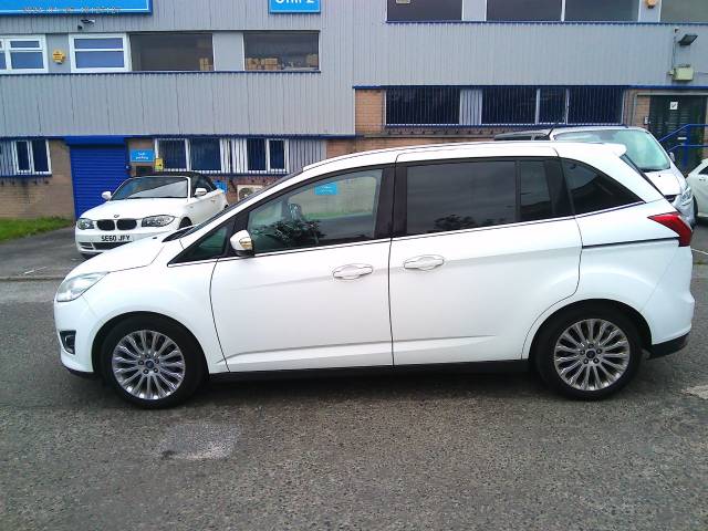 Ford Grand C-MAX 1.6 TDCi Titanium 5dr MPV Diesel White