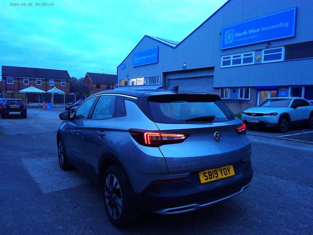 2019 Vauxhall Grandland X 1.2 Turbo Sport Nav 5dr