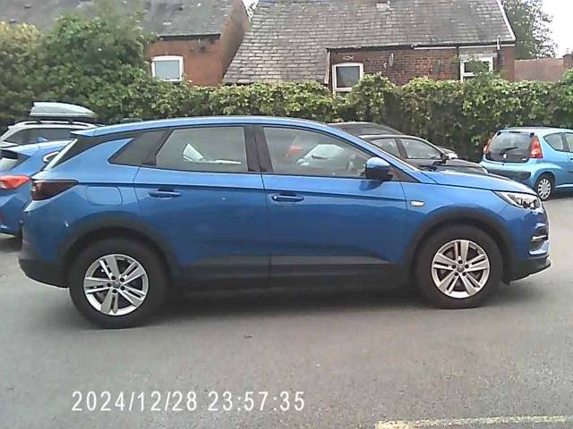 2018 Vauxhall Grandland X 1.2 Turbo SE 5dr