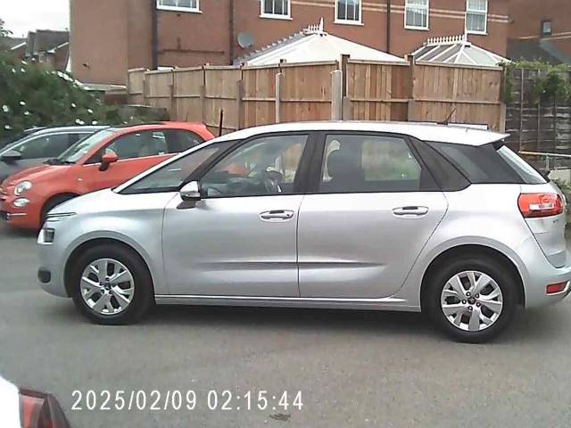 Citroen C4 Picasso 1.6 e-HDi 115 VTR+ 5dr MPV Diesel Silver