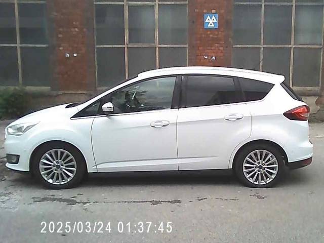 Ford C-MAX 1.0 EcoBoost 125 Titanium 5dr MPV Petrol White