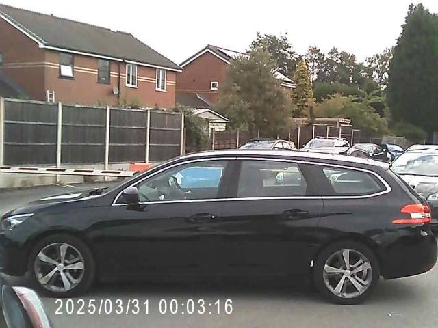 Peugeot 308 1.2 PureTech 130 Allure 5dr Estate Petrol Black