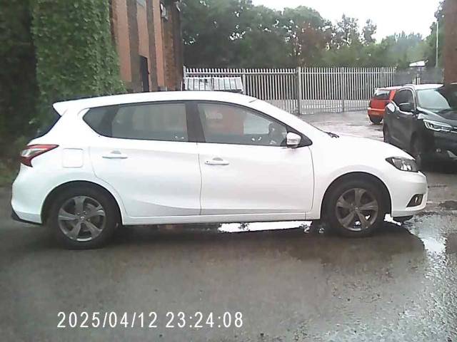 2015 Nissan Pulsar 1.2 DiG-T Acenta 5dr