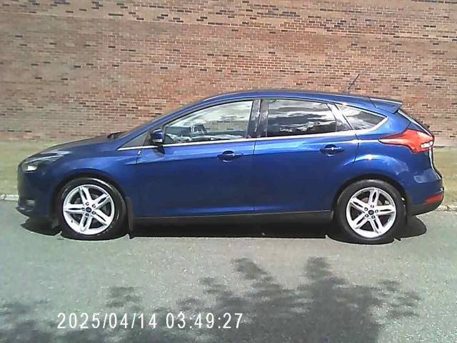 Ford Focus 1.0 EcoBoost 125 Zetec Edition 5dr Hatchback Petrol Blue