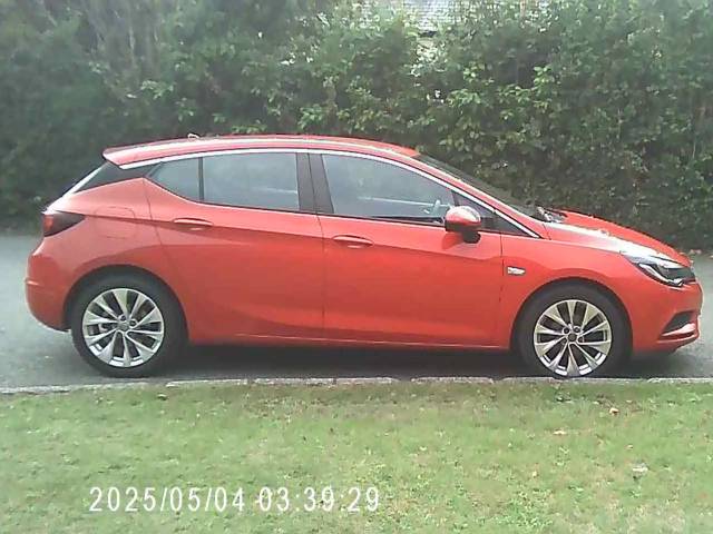 2016 Vauxhall Astra 1.4T 16V 125 Design 5dr