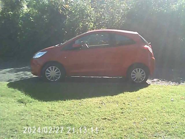 Ford Ka 1.2 Edge 3dr [Start Stop] Hatchback Petrol Red