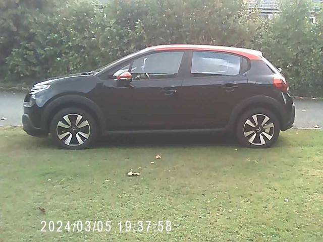 Citroen C3 1.2 PureTech 82 Feel 5dr Hatchback Petrol Black